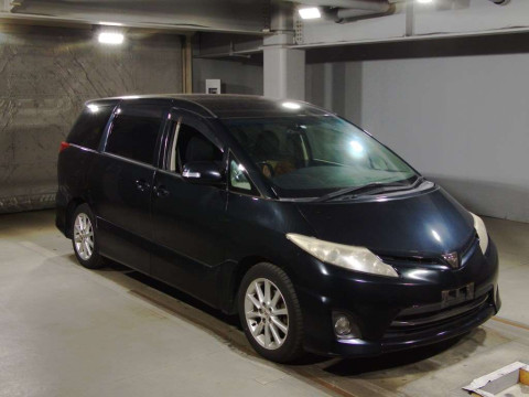 2009 Toyota Estima ACR50W[2]