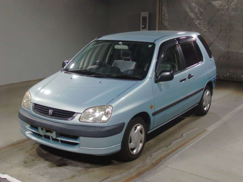 2002 Toyota Raum EXZ10[0]