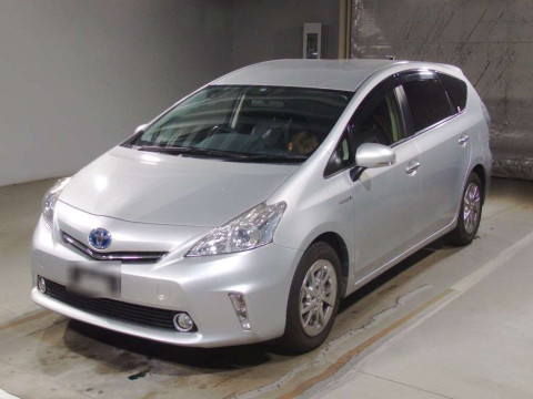 2014 Toyota Prius alpha ZVW41W[0]