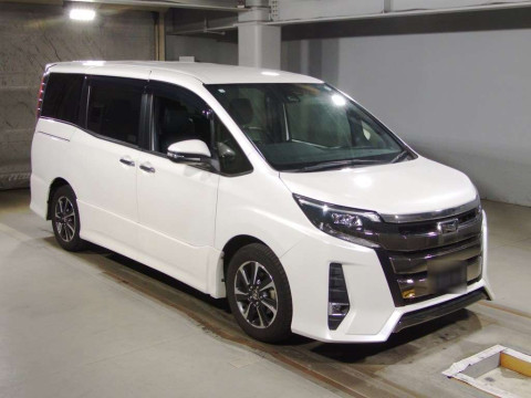 2018 Toyota Noah ZRR80W[2]