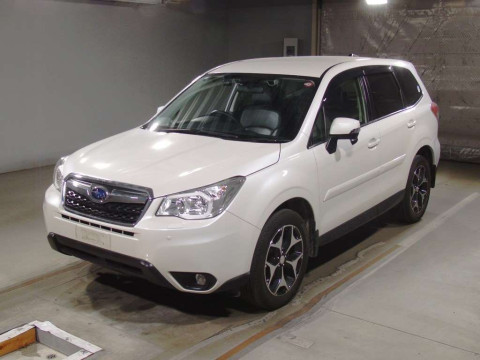 2014 Subaru Forester SJ5[0]