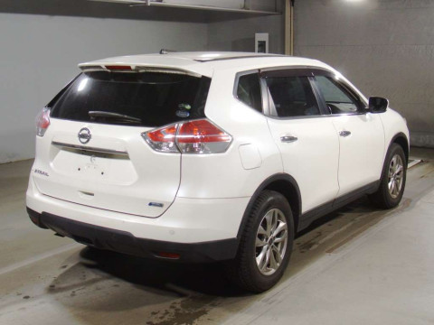 2013 Nissan X-Trail NT32[1]