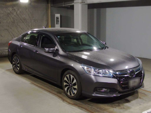 2013 Honda Accord Hybrid CR6[2]