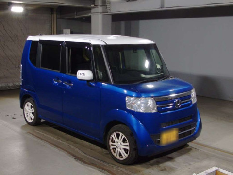 2016 Honda N-Box+ JF1[2]