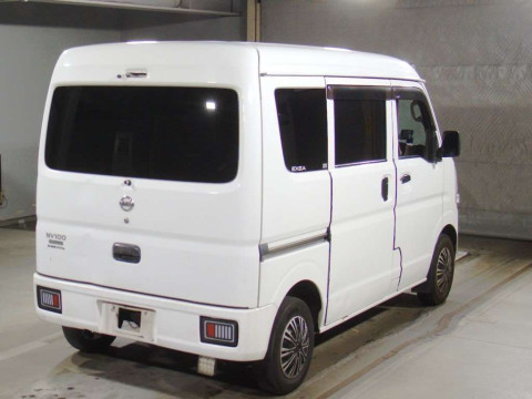 2015 Nissan NV100 Clipper DR17V[1]