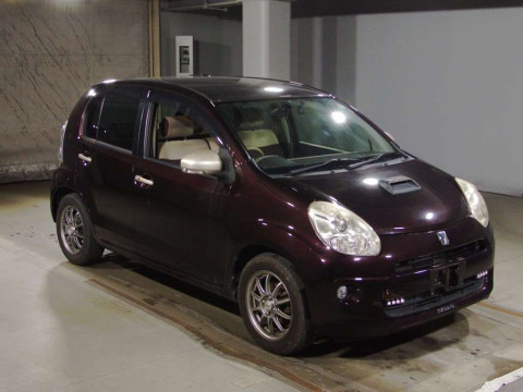 2011 Toyota Passo NGC30[2]