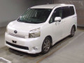 2009 Toyota Voxy