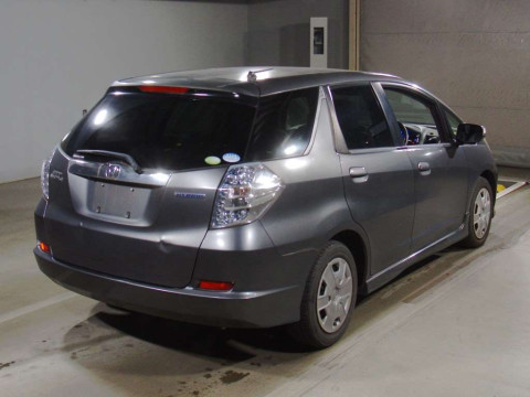 2012 Honda Fit Shuttle Hybrid GP2[1]