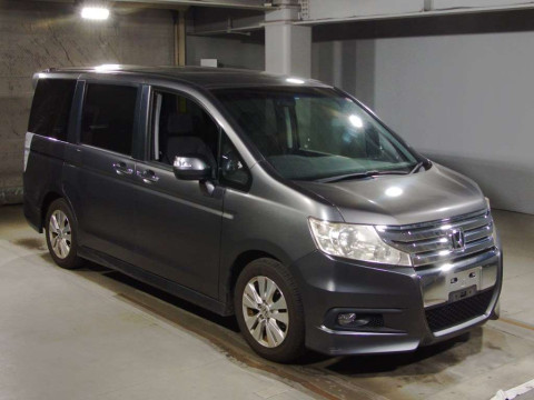 2012 Honda Step WGN Spada RK5[2]