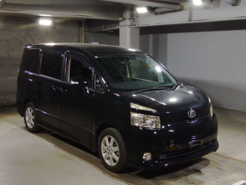 2008 Toyota Voxy ZRR70W[2]