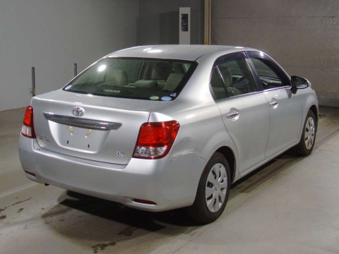 2013 Toyota Corolla Axio NZE161[1]