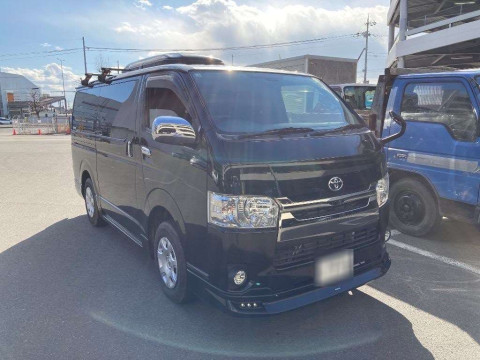 2017 Toyota Hiace Van KDH206V[2]