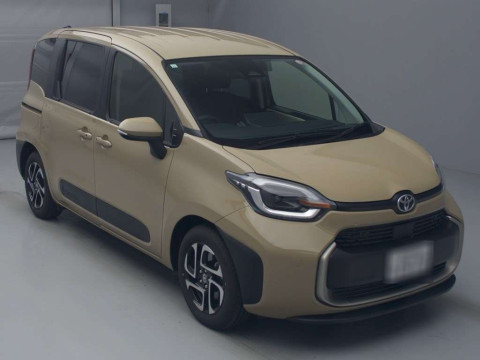 2023 Toyota Sienta MXPL10G[2]