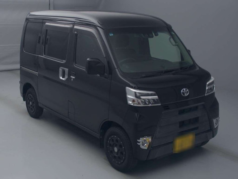 2018 Toyota Pixis Van S321M[2]