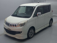 2012 Mitsubishi Delica D2