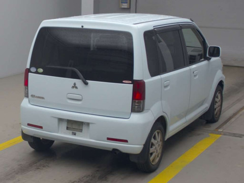 2004 Mitsubishi eK Wagon H81W[1]