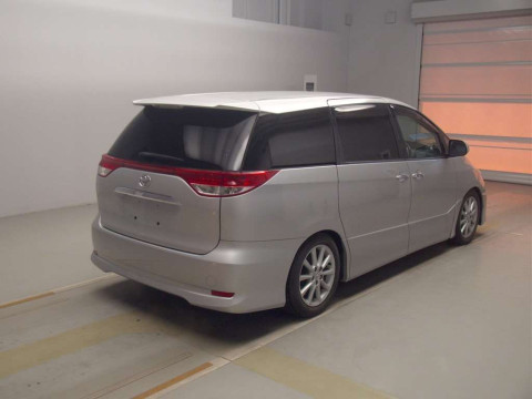 2011 Toyota Estima ACR50W[1]