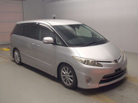 2011 Toyota Estima ACR50W[2]