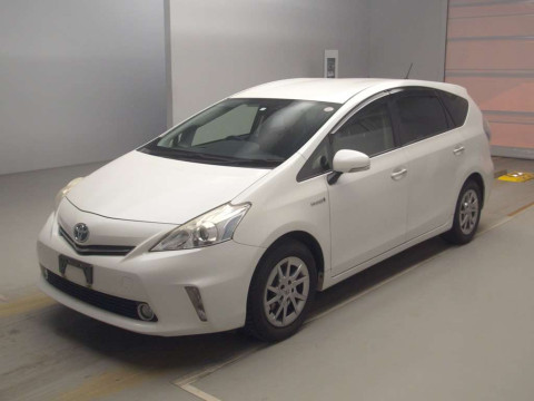 2014 Toyota Prius alpha ZVW40W[0]