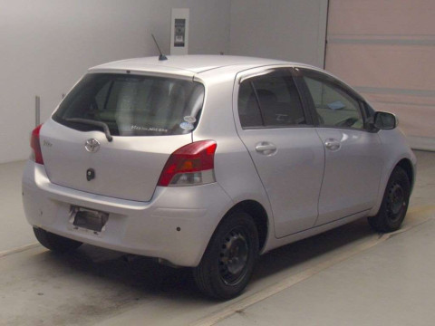 2010 Toyota Vitz SCP90[1]