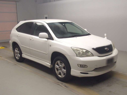 2005 Toyota Harrier ACU30W[2]