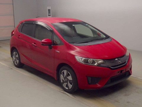 2014 Honda Fit Hybrid GP5[2]