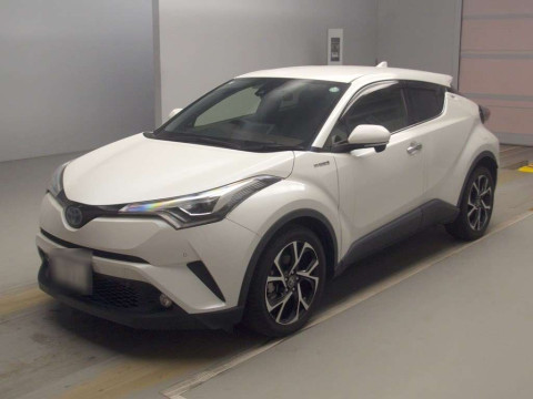 2018 Toyota C-HR ZYX10[0]