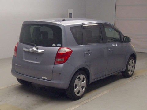 2006 Toyota Ractis SCP100[1]