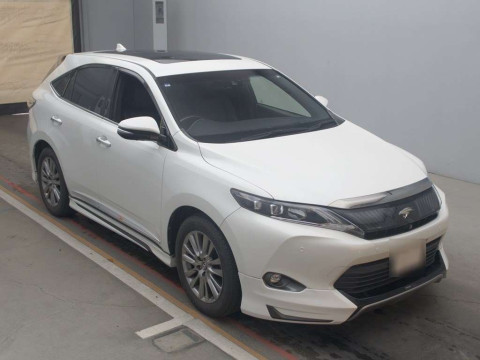 2015 Toyota Harrier ZSU60W[2]