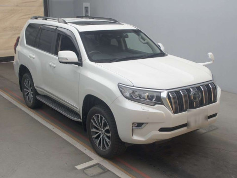 2021 Toyota Land Cruiser Prado GDJ150W[2]