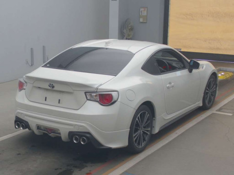 2014 Toyota 86 ZN6[1]