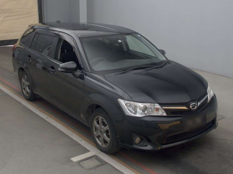 2014 Toyota Corolla Fielder NZE161G[2]