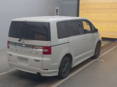 2008 Mitsubishi Delica D5 CV5W[1]