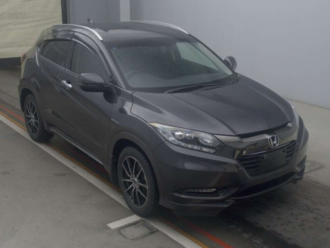 2016 Honda VEZEL RU3[2]