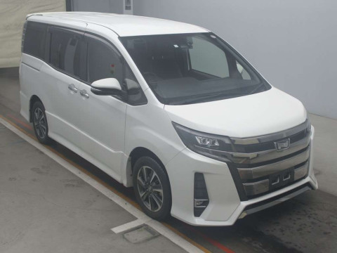 2018 Toyota Noah ZRR80W[2]