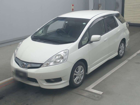 2012 Honda Fit Shuttle Hybrid GP2[0]