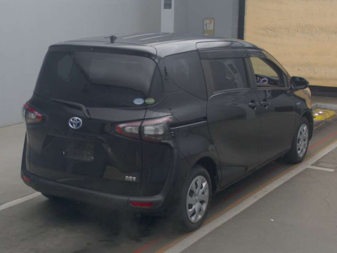 2016 Toyota Sienta NHP170G[1]