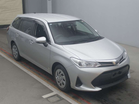 2020 Toyota Corolla Fielder NZE161G[2]