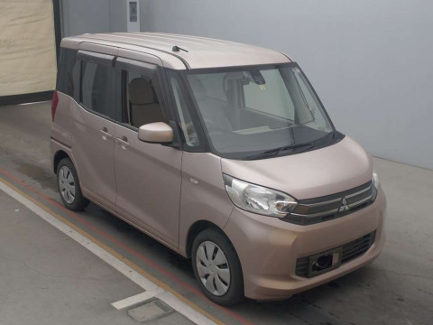 2016 Mitsubishi eK Space B11A[2]