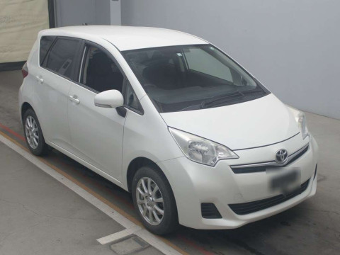 2012 Toyota Ractis NCP125[2]