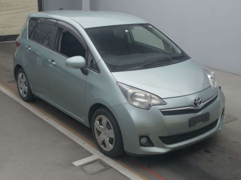 2014 Toyota Ractis NCP120[2]