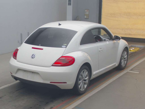 2013 Volkswagen Beetle 16CBZ[1]