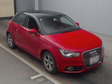 2014 Audi A1 Sportback 8XCAX[2]