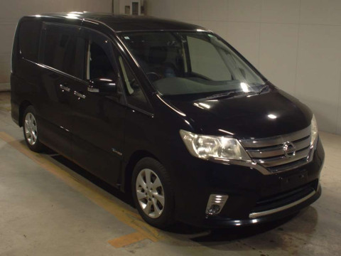 2013 Nissan Serena HFC26[2]