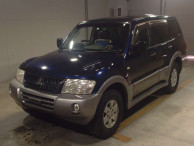 2004 Mitsubishi Pajero