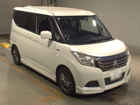 2017 Mitsubishi Delica D2 MB46S[2]