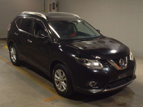 2014 Nissan X-Trail NT32[2]