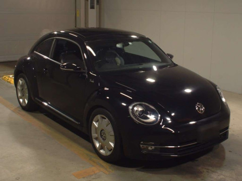 2013 Volkswagen Beetle 16CBZ[2]