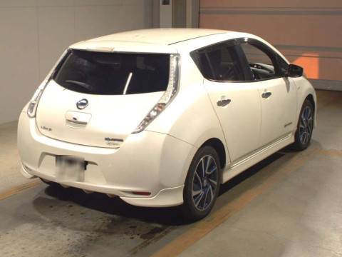 2016 Nissan Leaf AZE0[1]