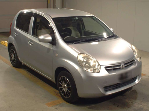 2012 Toyota Passo NGC30[2]